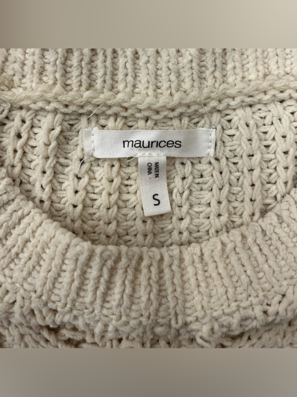 🎞️ Maurices Cream Crewneck Cable Knit Pullover Sweater | Women’s Sz Sm - Picture 5 of 7